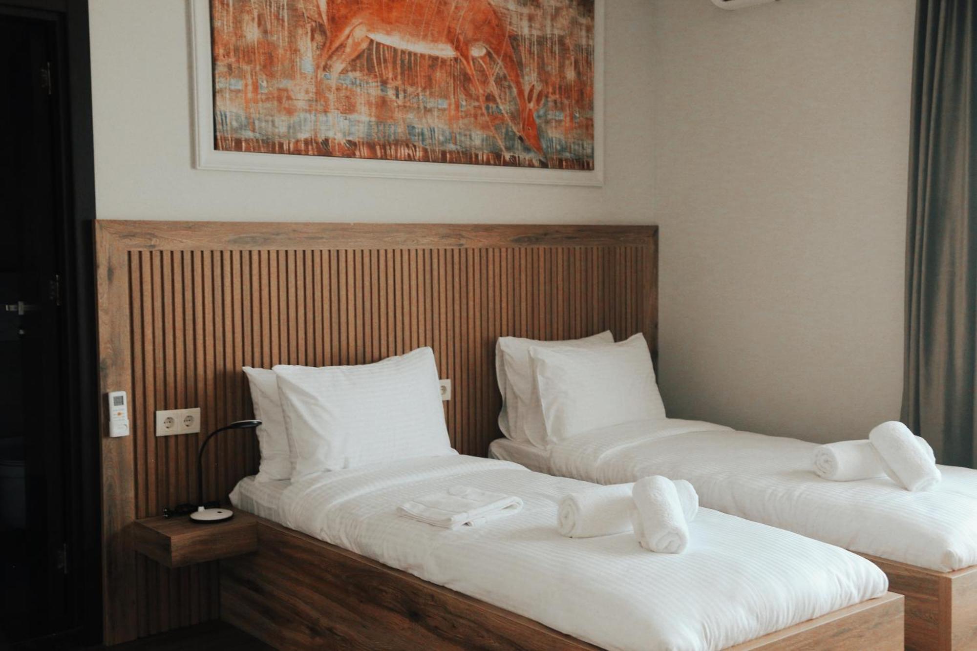 Golden Sun Kobuleti Hotel Ngoại thất bức ảnh
