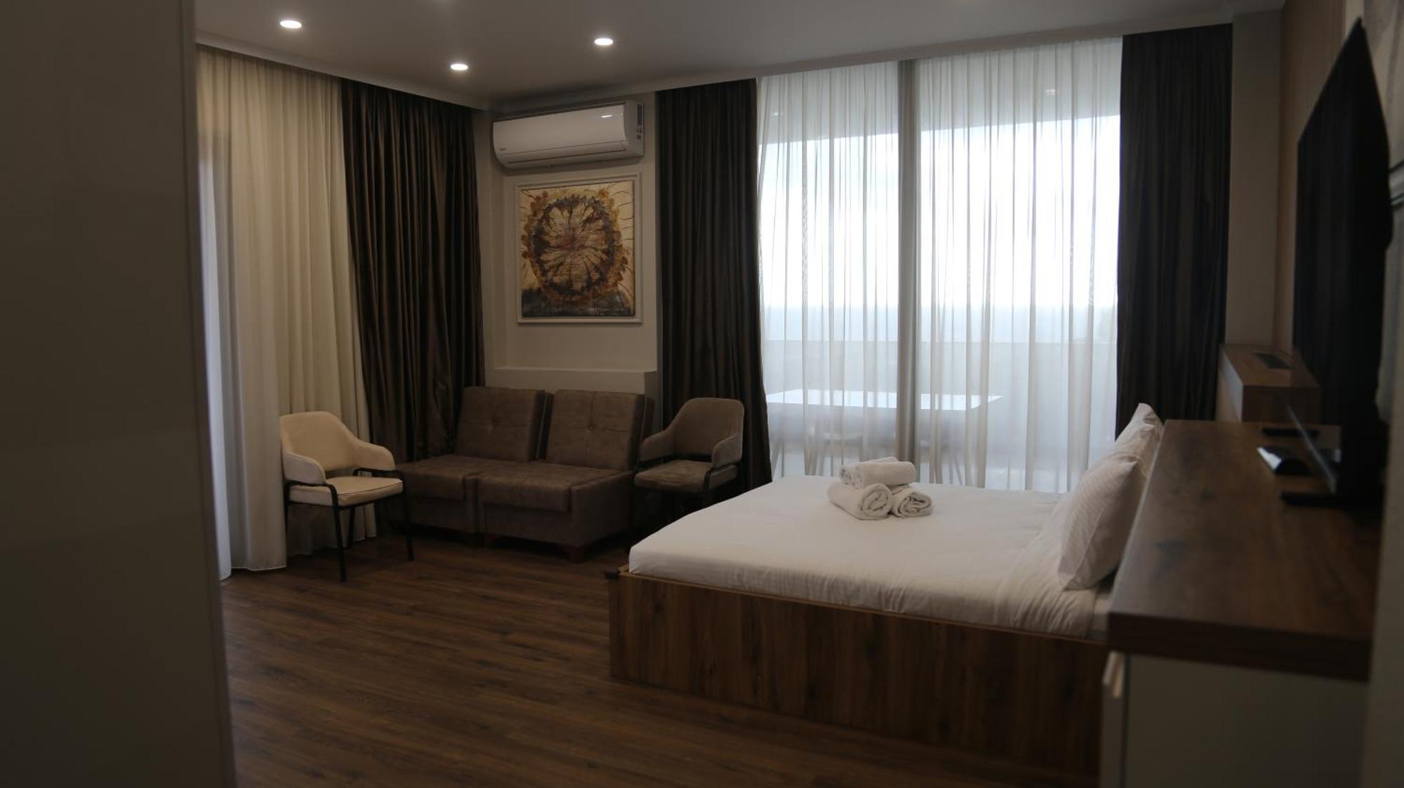 Golden Sun Kobuleti Hotel Ngoại thất bức ảnh